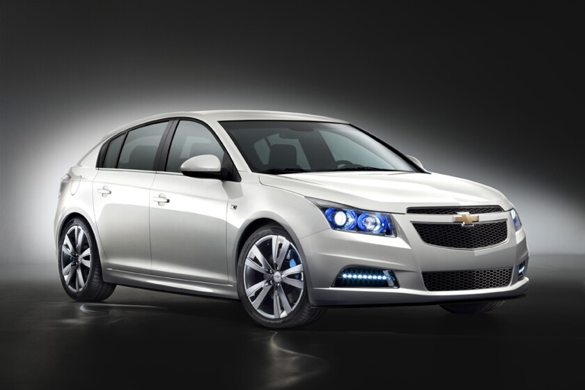 Фото chevrolet cruze хэтчбек