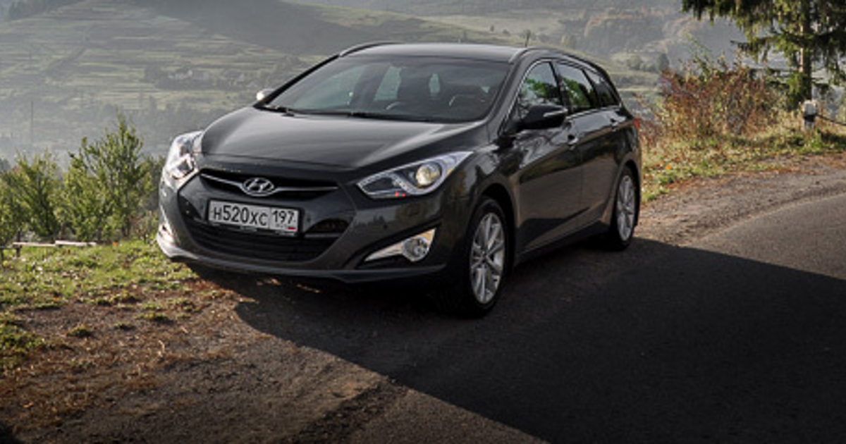 hyundai i30 передние подголовники не снимаются