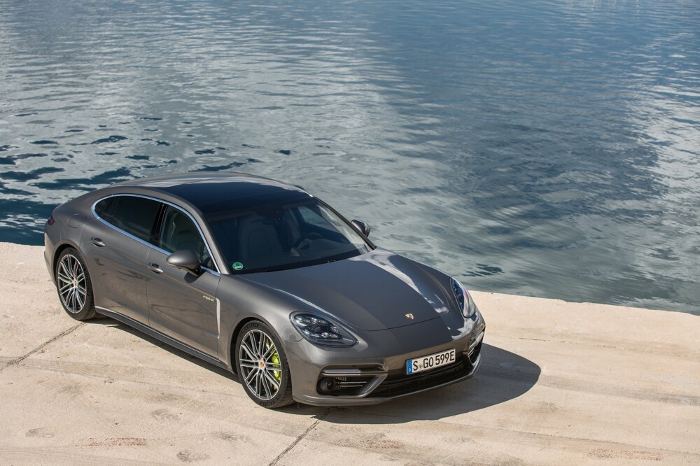 porsche panamera звезды которые ездят