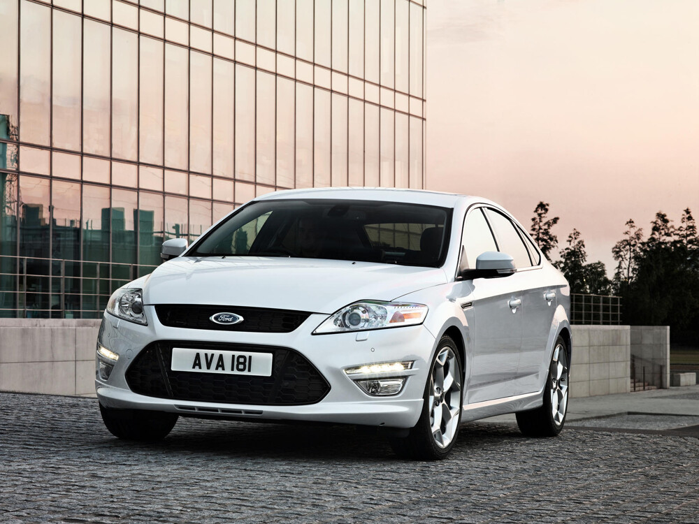 Ford Mondeo IV рестайлинг Titanium 2.0 AT (140 л.с.) хэтчбек 5 дв.