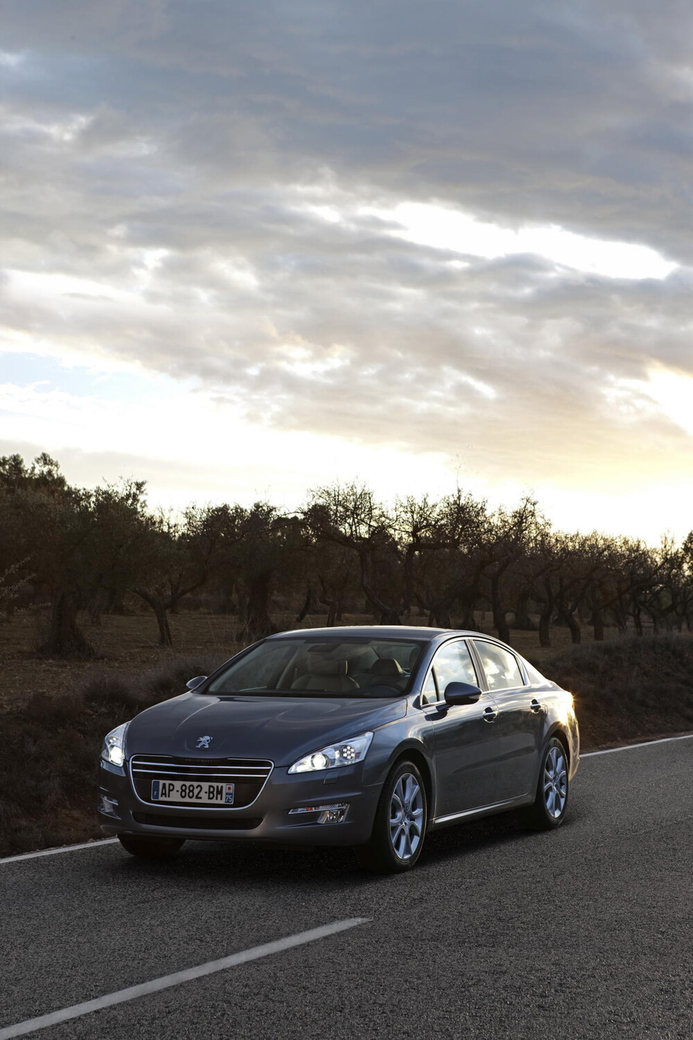 Peugeot 508 I Седан - характеристики поколения, модификации и список  комплектаций - Пежо 508 I в кузове седан - Авто Mail.ru