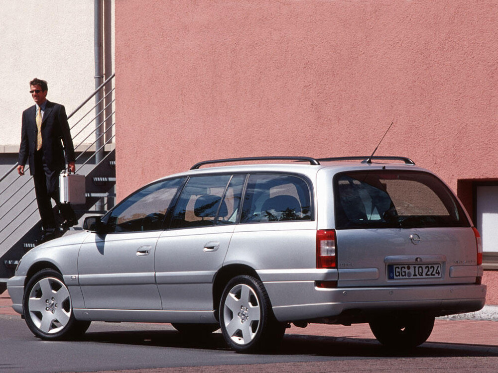 Универсал караван. Opel Omega Caravan универсал. Opel Omega 1999 универсал. Опель Омега универсал 1994. Opel Omega b универсал.