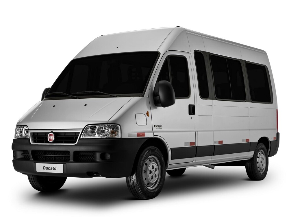 Микроавтобус Fiat Ducato в аренду (с водителем)