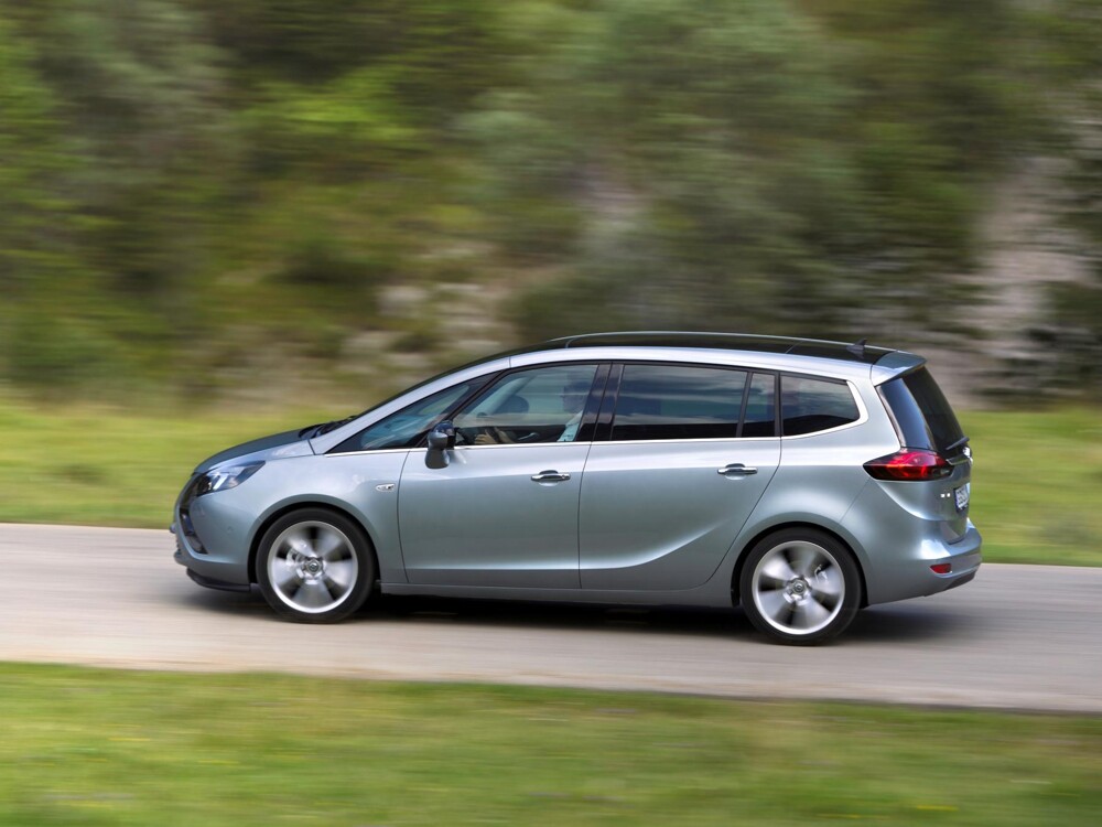 Opel Zafira Family