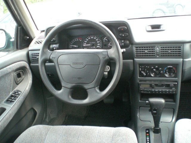 Фото Daewoo Nexia 3 дв. хэтчбек 1995 – 1997