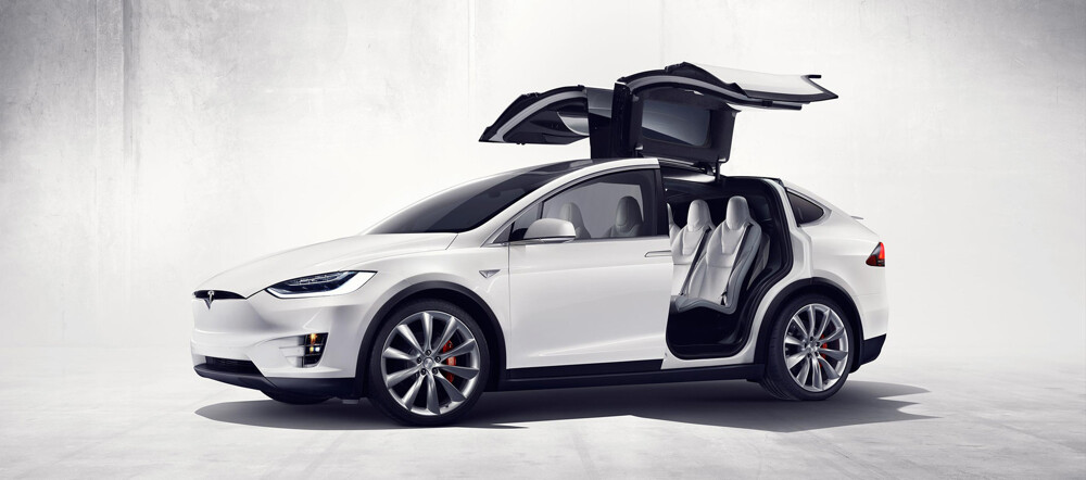 Tesla Model X I Кроссовер - характеристики поколения, модификации и список  комплектаций - Тесла Модель икс I в кузове кроссовер - Авто Mail.ru