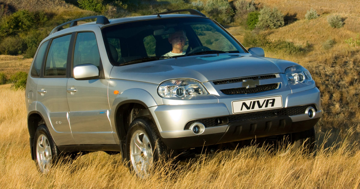 Белая niva chevrolet