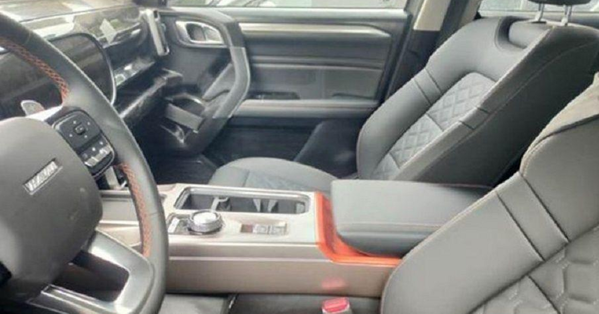 There were photos of the interior of the new Haval H5